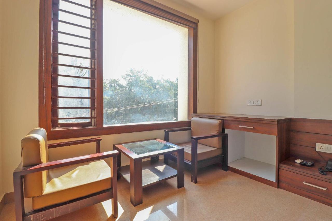 Capital O 76444 Hotel Hill-Top Inn Narendra Nagar Zewnętrze zdjęcie