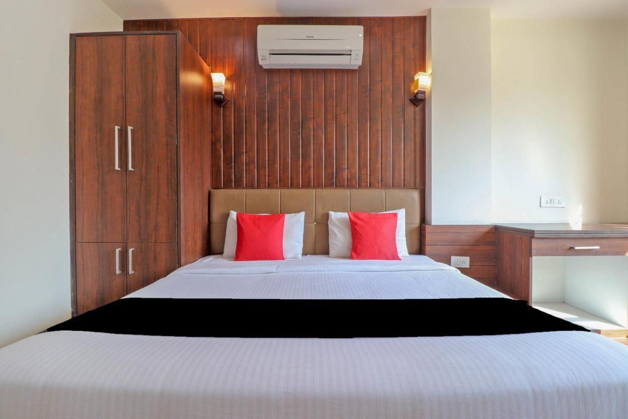 Capital O 76444 Hotel Hill-Top Inn Narendra Nagar Zewnętrze zdjęcie
